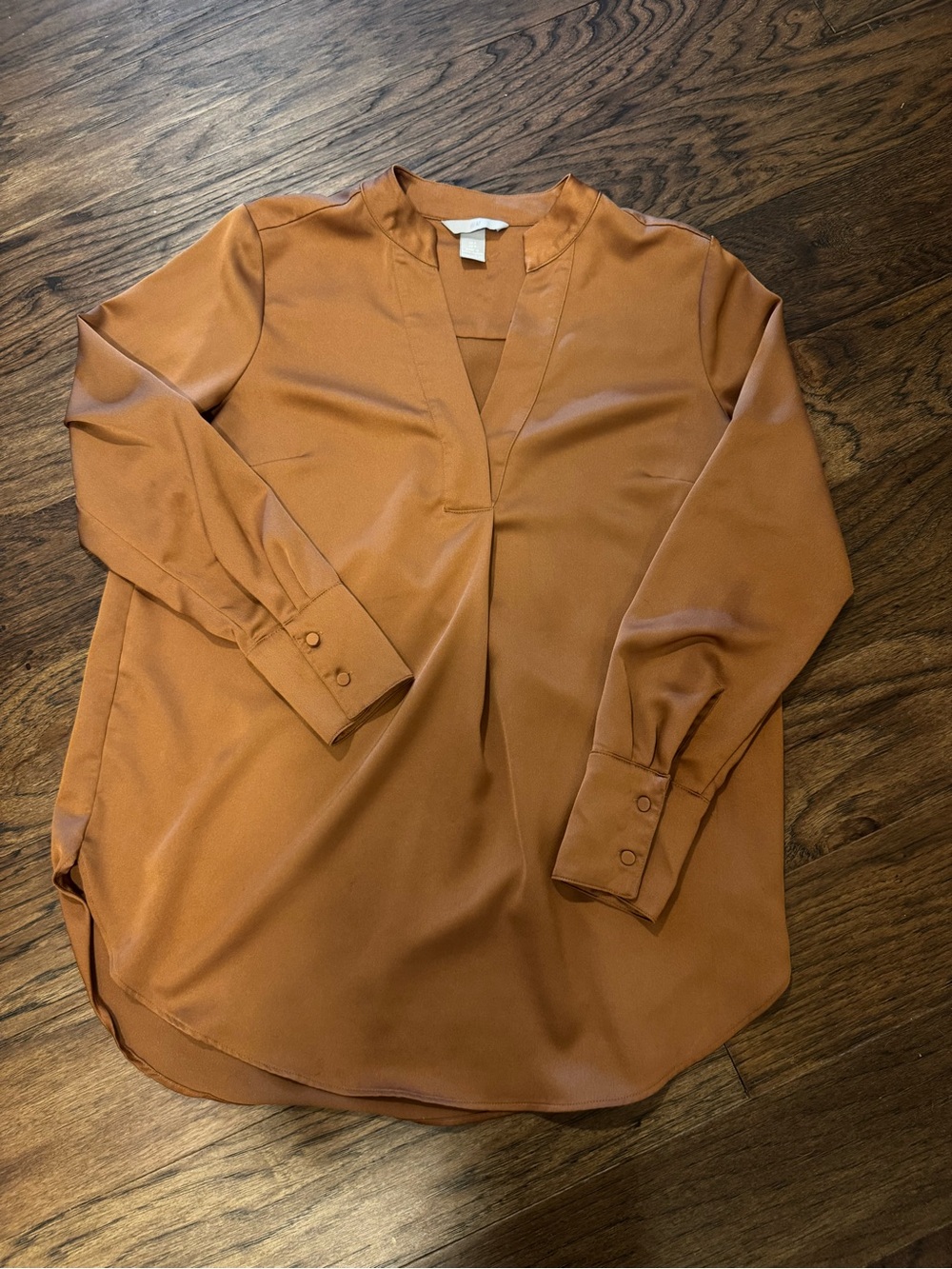 H&M Rust-Tone Long Sleeve Button-Down Blouse